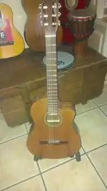 guitare LUIS MARTINEZ électro-acoustique