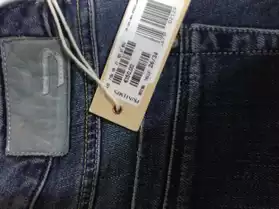 Jeans Diesel neuf avec étiquette