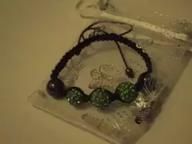 bracelet shamballa vert [NEUF} crystal