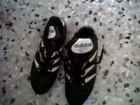 Paire chaussures de foot ADIDAS