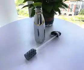 Stainless steel metal water bottle
