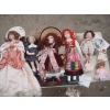 8 poupées en porcelaine faire un prix