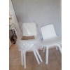 Chaise blanche