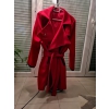 vend jolie manteau rouge taille 40/42
